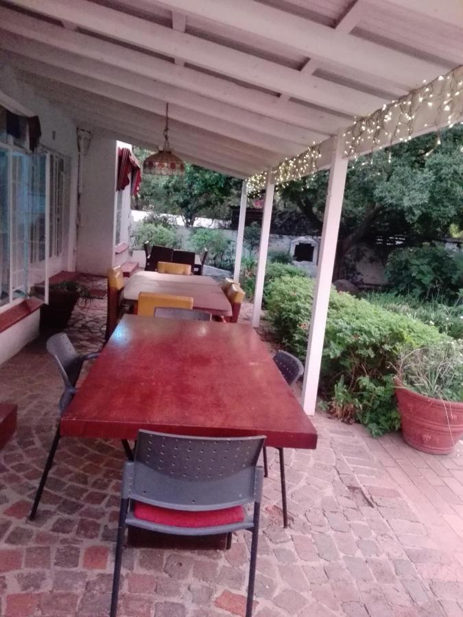 יוהנסבורג Fourways Guest Lodge מראה חיצוני תמונה